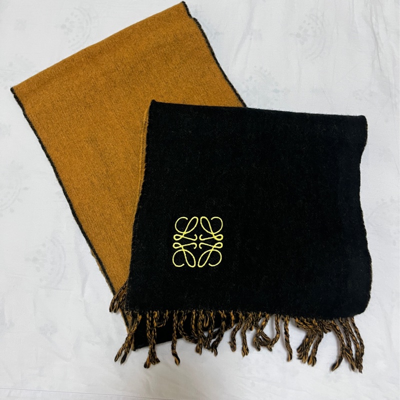 LOEWE黑色駝色雙色圍巾-0