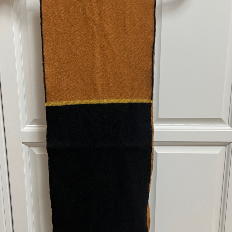 LOEWE黑色駝色雙色圍巾-4