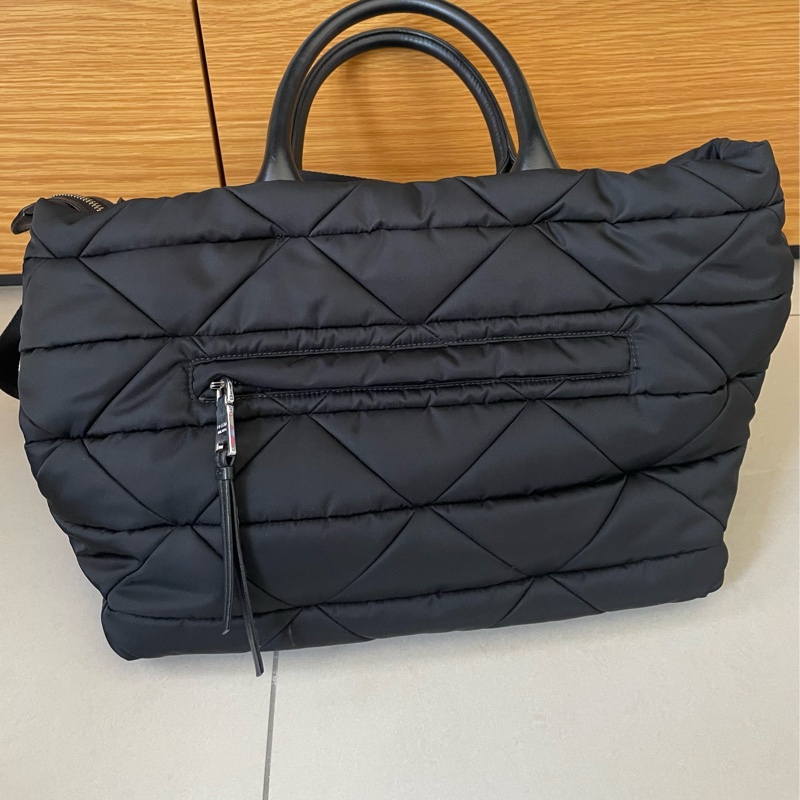 PRADA 黑色尼龍手提包-8