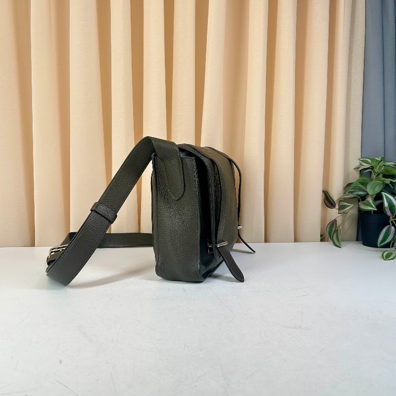 Hermes 1290 Steve caporal 男士雙扣郵差包斜背包 Togo皮-4