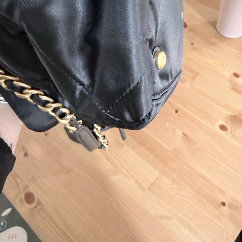 CHANEL 保齡球包Cocoon 系列的尼龍菱格托特包-8