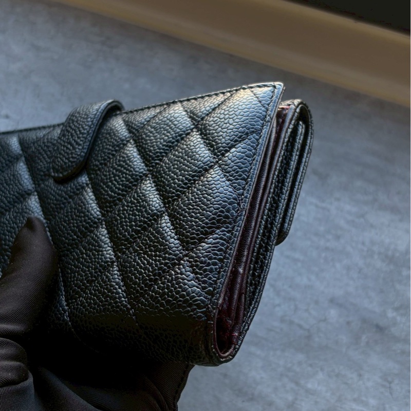 Chanel黑金牛皮信封長夾-4