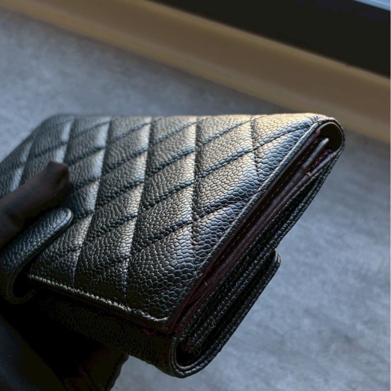 Chanel黑金牛皮信封長夾-5