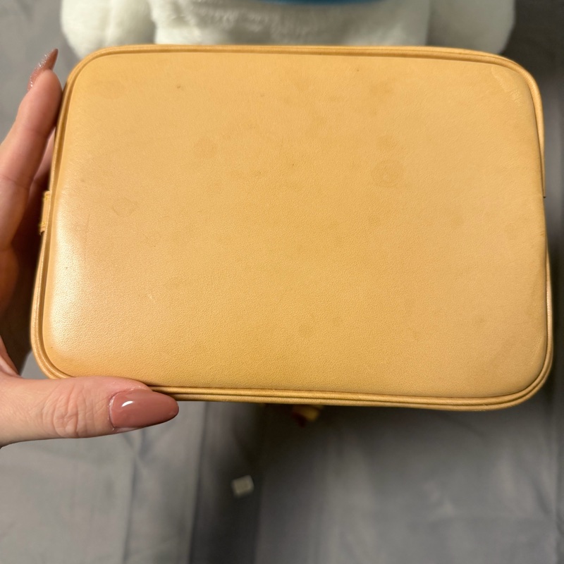 Lv 絕版手提水桶包 超新-11