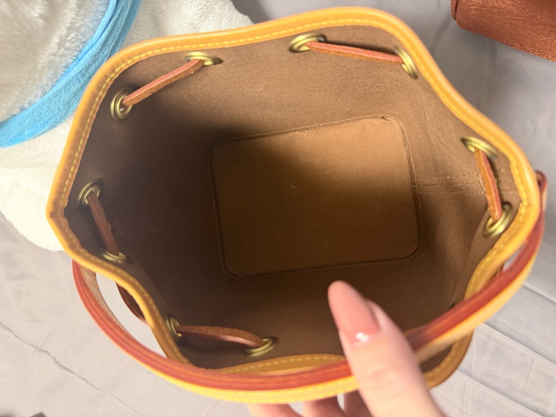 Lv 絕版手提水桶包 超新-12