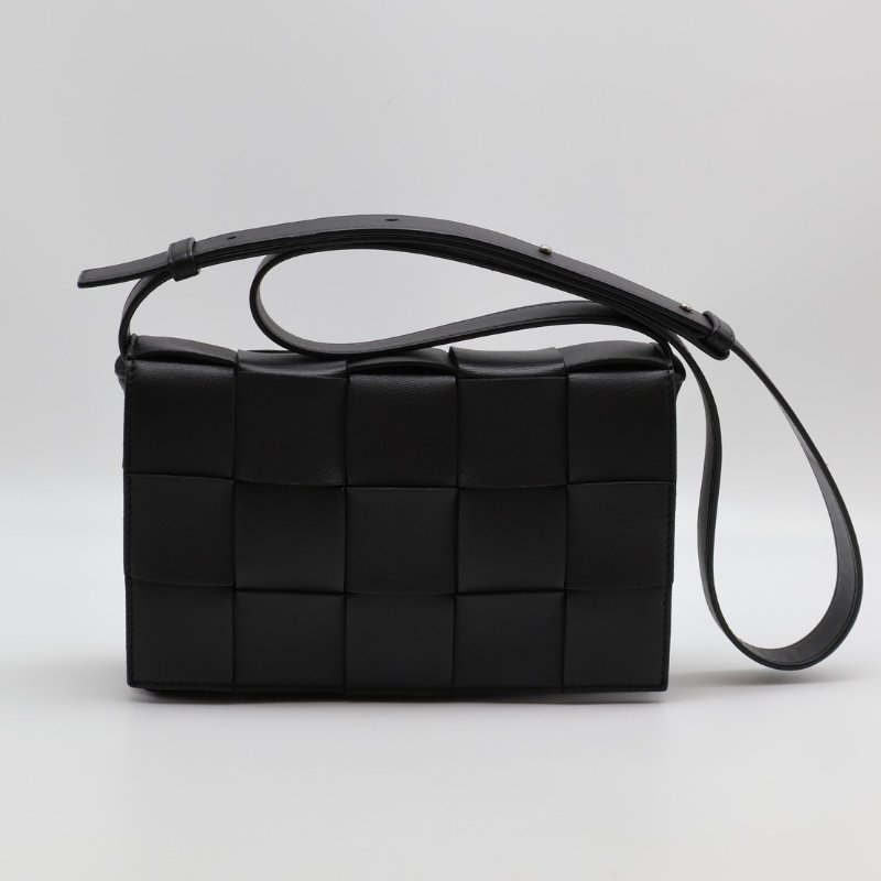 BOTTEGA VENETA Cassette編織包 - 黑-0