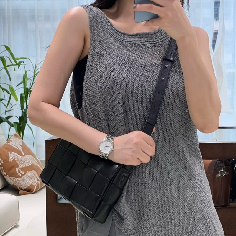 BOTTEGA VENETA Cassette編織包 - 黑-11