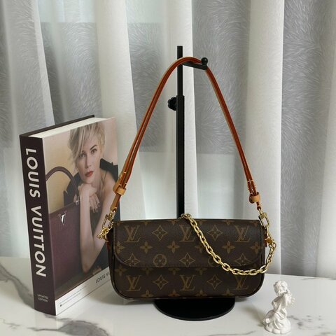 LOUIS VUITTON Ivy單肩包