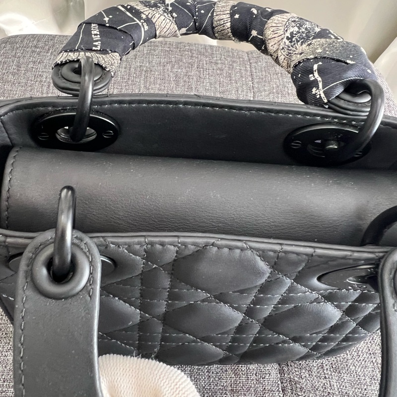 Dior Dior 迪奧Lady Dior Micro 3格籐格紋羊皮包-2