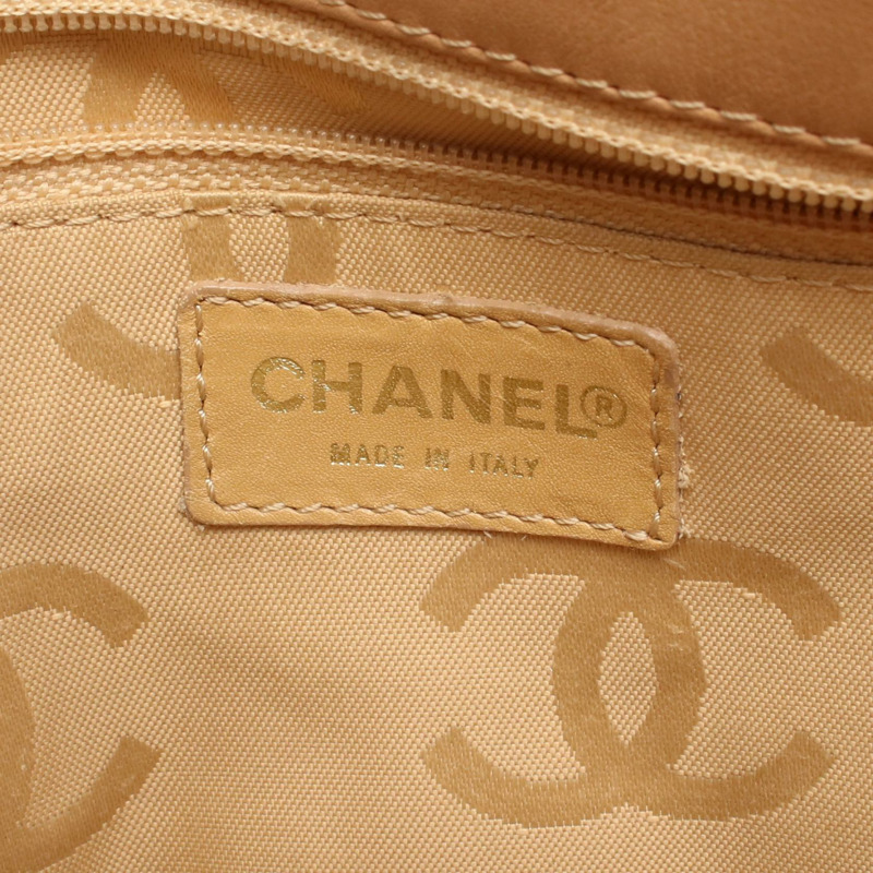 香奈兒 (CHANEL) 野性縫線托特手提包,米色皮革,金色五金,二手,女士 CC-3