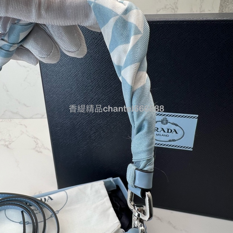 💗香緹國際精品💗 693 Prada Cleo 翻蓋單肩包 小號 水藍色 贈送原廠絲巾-14