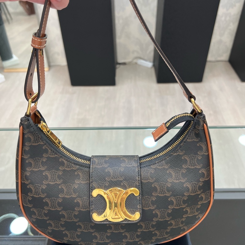 CELINE Ava Triomphe 中號手袋-0