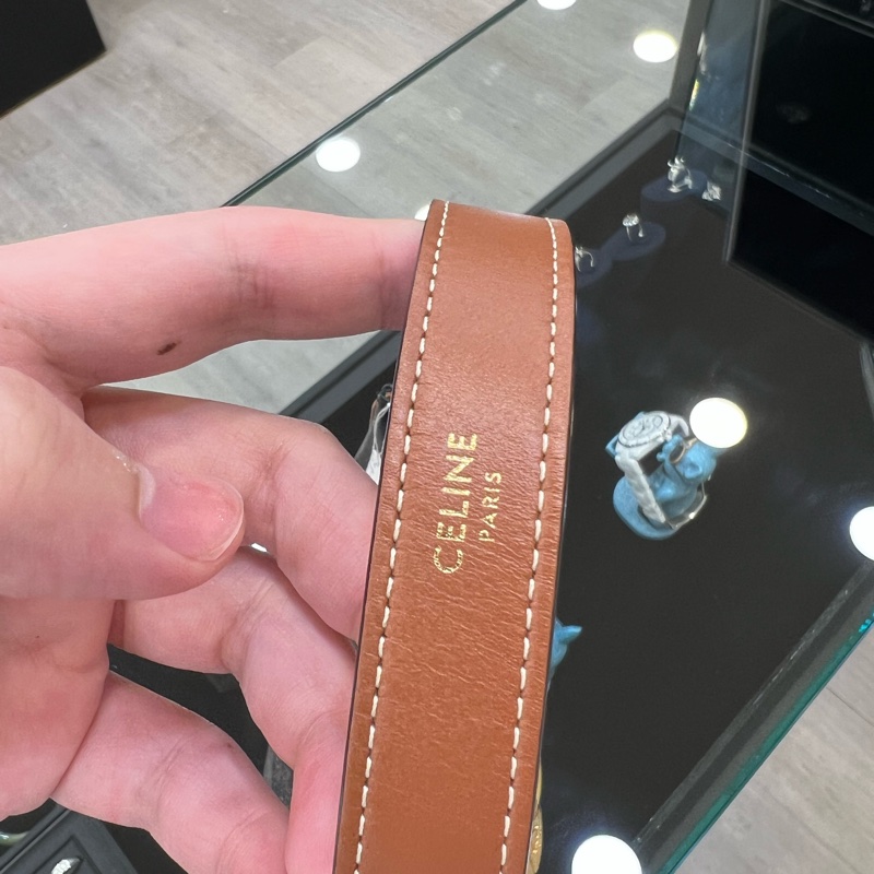 CELINE Ava Triomphe 中號手袋-5