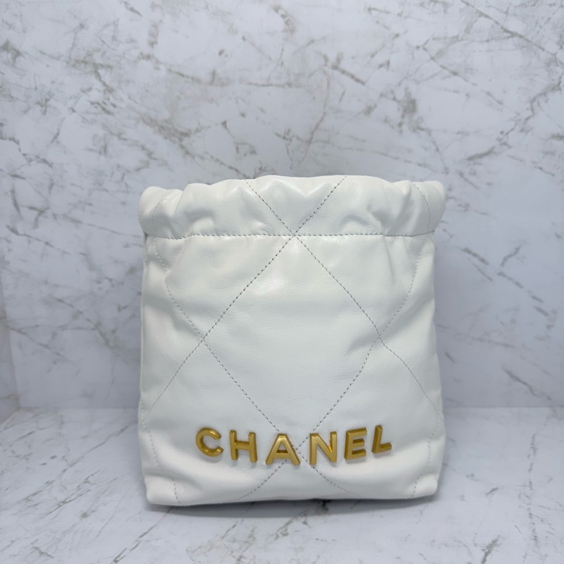 CHANEL MINI 22BAG白色金釦/晶片-0