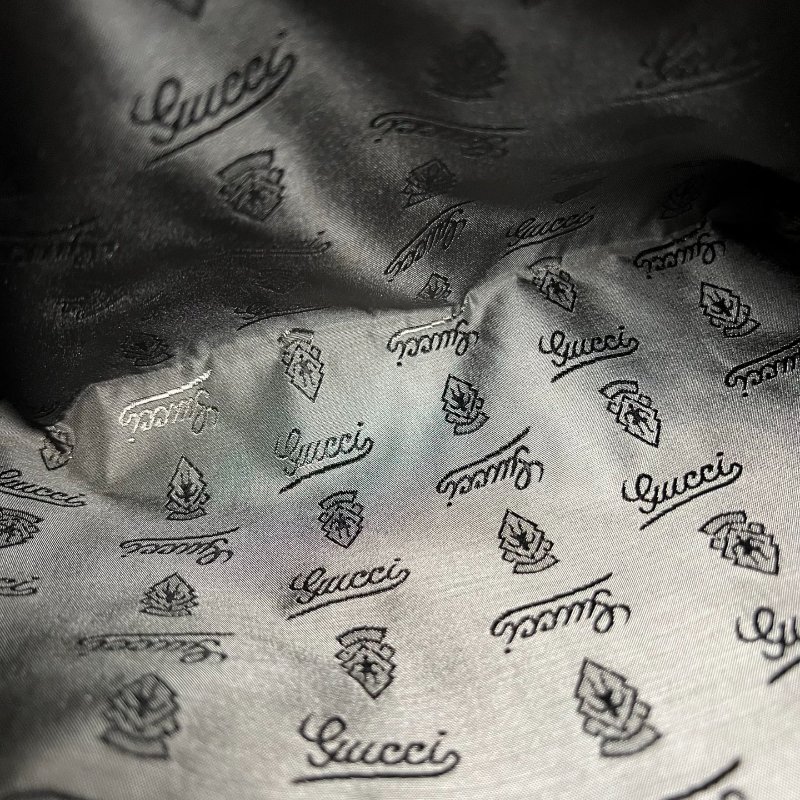 GUCCI 201480 咖皮革滿板壓紋公事包-6