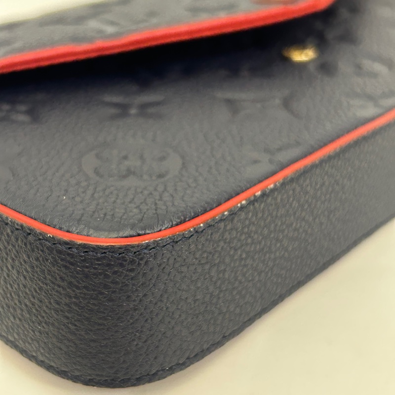 LV 海軍藍牛皮壓紋三合一信封鏈包M64099-9