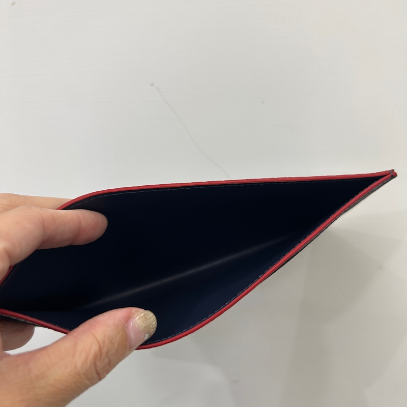 LV 海軍藍牛皮壓紋三合一信封鏈包M64099-15