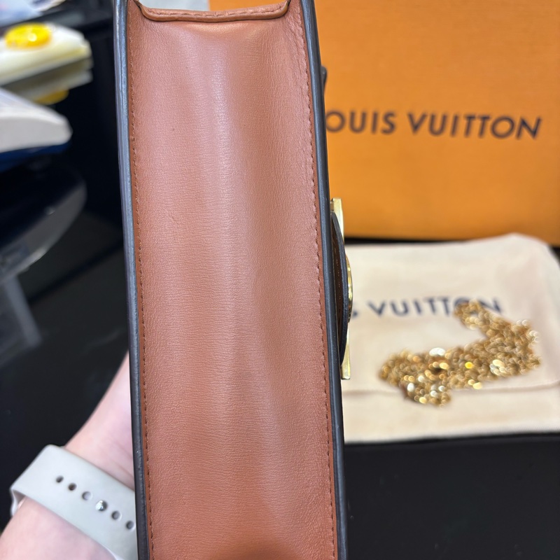 LOUIS VUITTON Dauphine 鏈帶錢包 M68746 晶片款 原花-8