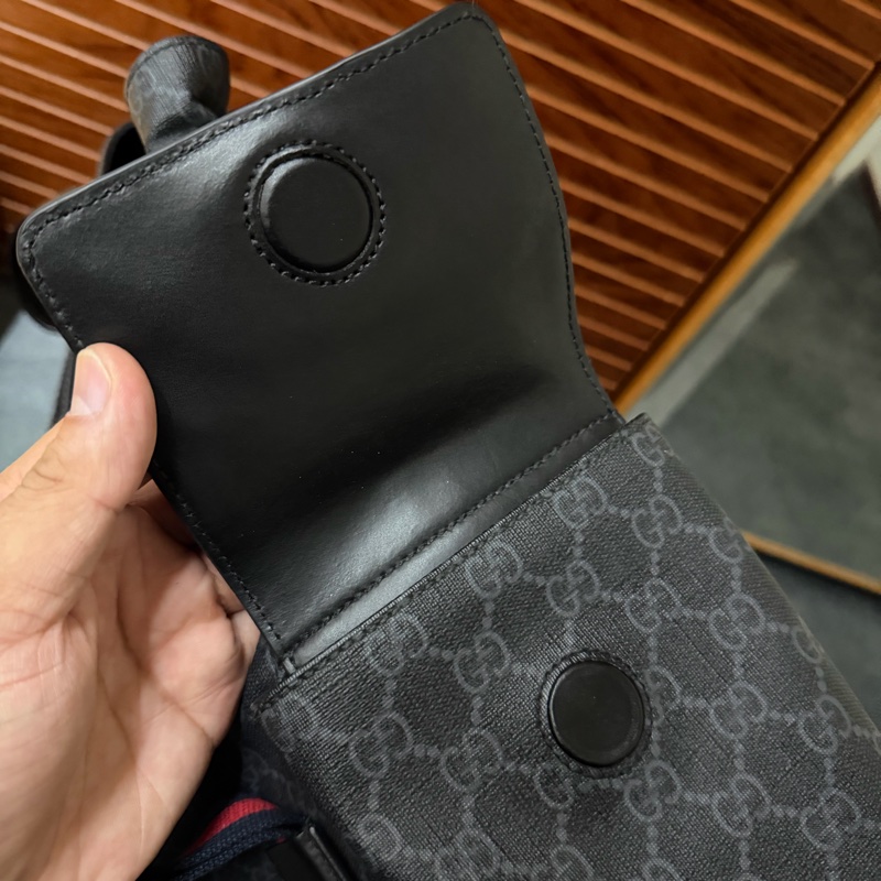 Gucci黑牛皮LOGO後背包（495563）-7