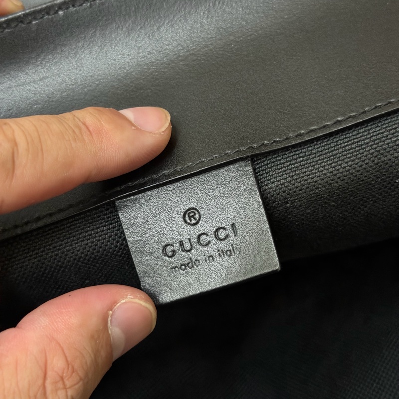 Gucci黑牛皮LOGO後背包（495563）-12