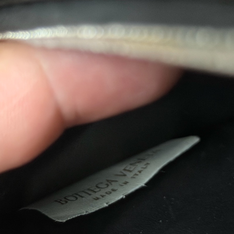 Bv新款大編織拉鍊長夾-8