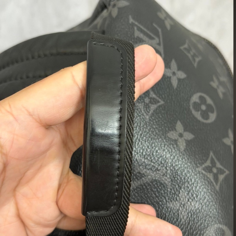 Lv黑花後背包（M43186）-5