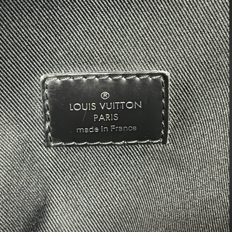 Lv黑花後背包（M43186）-11