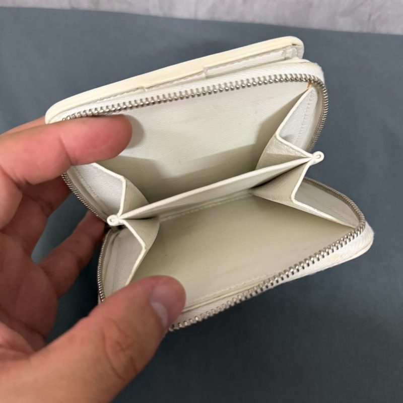 巴黎世家 白色拉鍊零錢卡包-8
