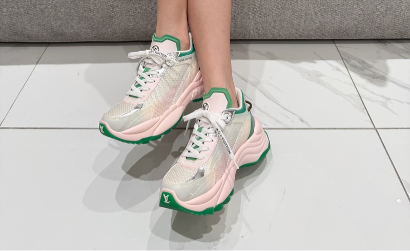 Louis Vuitton Run 55系列運動鞋 專櫃42000 半價入手-22