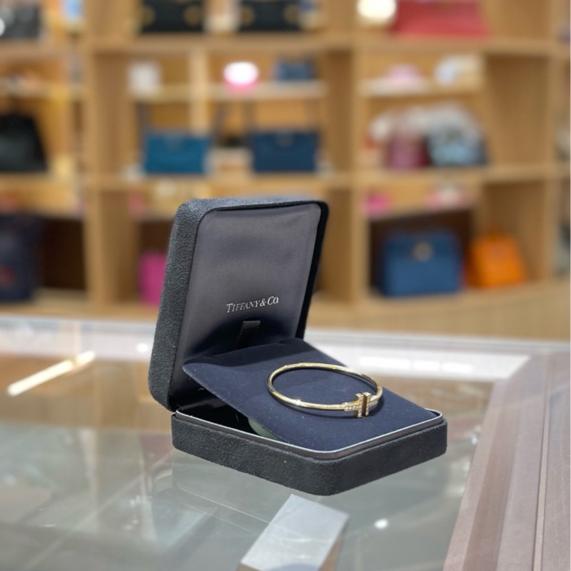 Tiffany蒂芙尼 双T镶钻手镯黄金-1