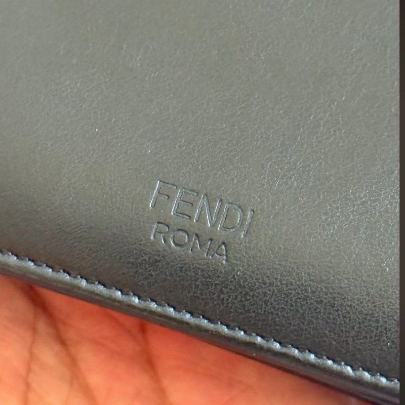 Fendi怪獸眼睛黑色牛皮對折短夾-5