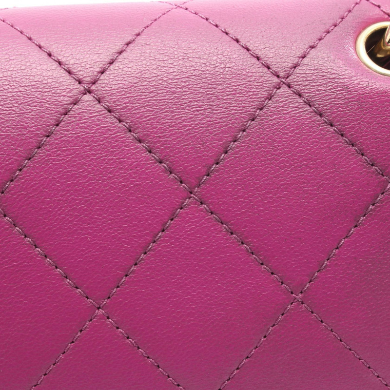 香奈兒 (CHANEL) 絎縫小號翻蓋鏈條肩背斜背包，粉紅色皮革，金色五金，二手-5