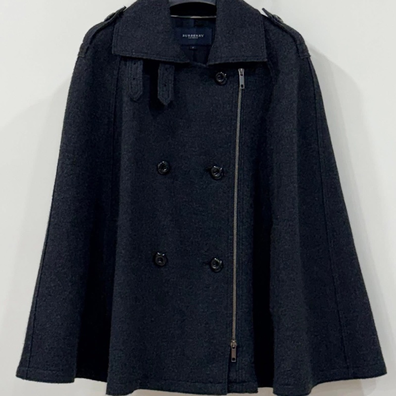Burberry 倫敦  深灰雙排扣軍裝皮革扣挺版羊毛斗蓬大衣-1