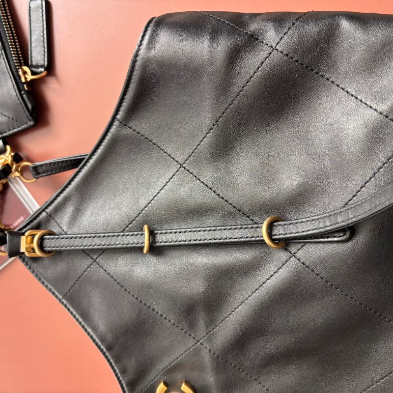 GD權志龍同款 ::CHANEL:: 25S  大號 TOTE 大托特 購物袋 黑金牛皮手提標 肩背包-17