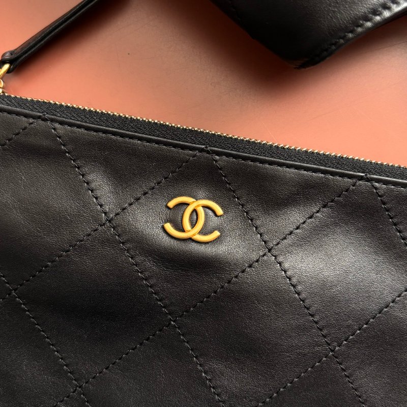 GD權志龍同款 ::CHANEL:: 25S  大號 TOTE 大托特 購物袋 黑金牛皮手提標 肩背包-18