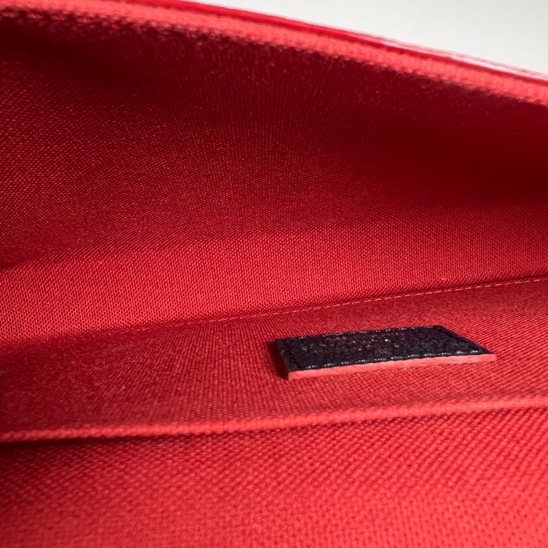 LV M64099/晶片款 藍皮革壓紋三合一包-6