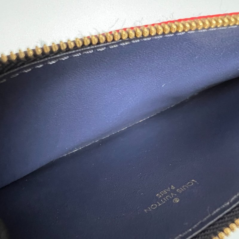 LV M64099/晶片款 藍皮革壓紋三合一包-9