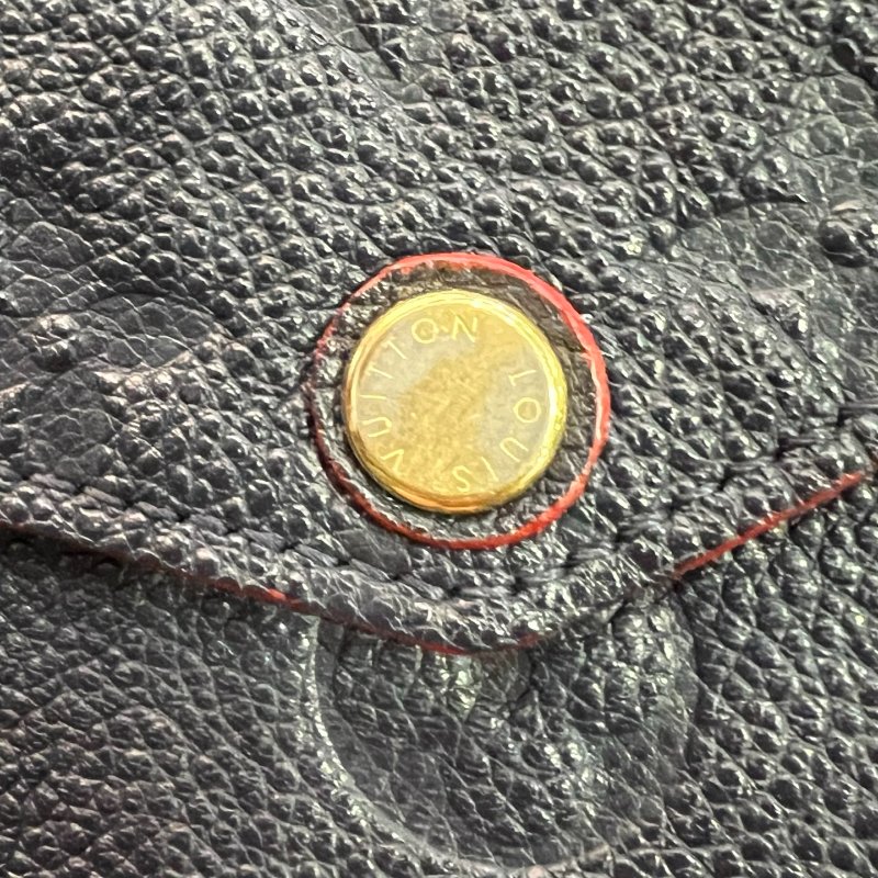 LV M64099/晶片款 藍皮革壓紋三合一包-10