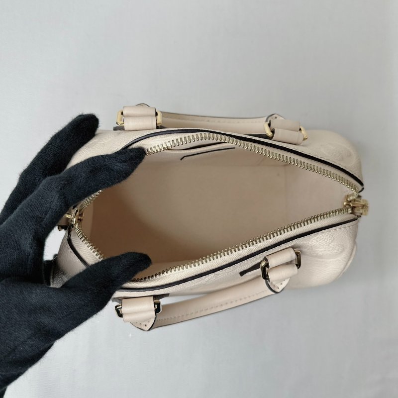 LV 奶油白全皮革壓紋Speedy 20-6