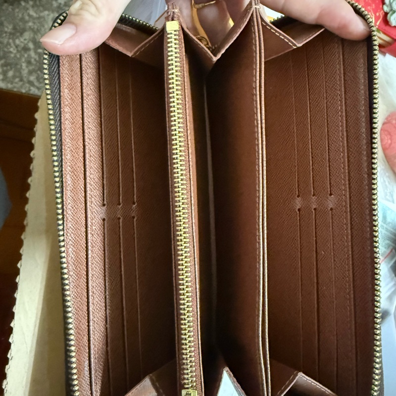 LV經典老花長夾（拉鏈）-10