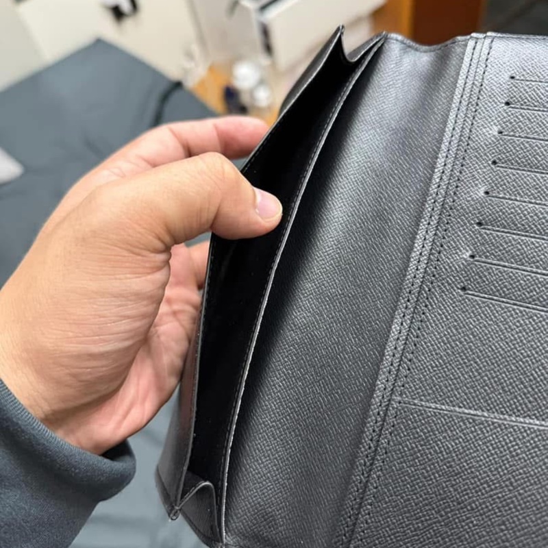 Lv棋盤格對開長夾-4