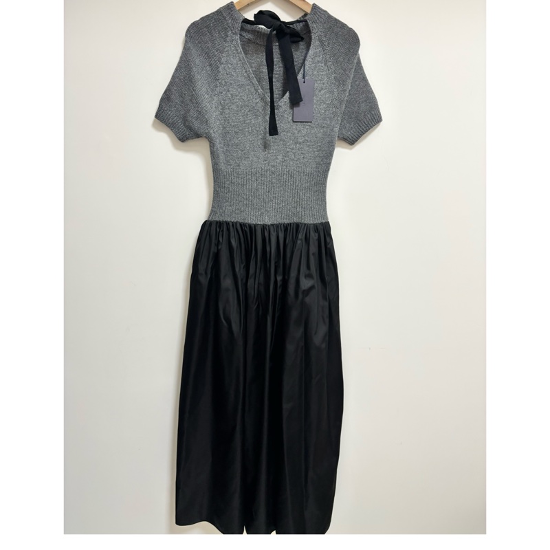 Prada 山羊絨拼尼龍布洋裝 千金可愛風-1