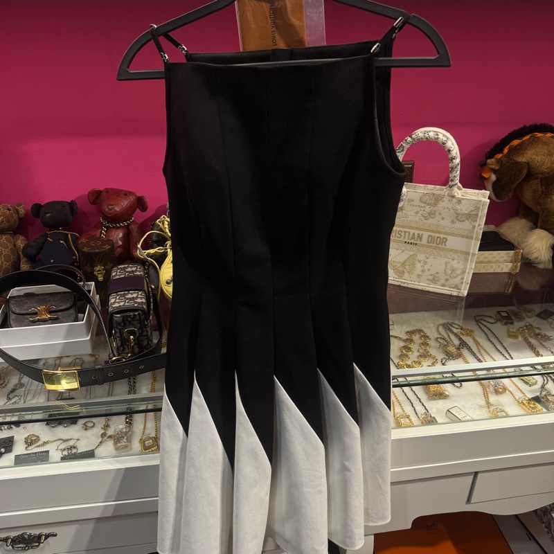 Lv 全新黑白航海系列洋裝/王吉娜古董精品-0