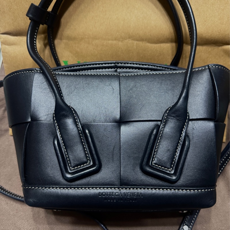 bottega veneta arco mini 葆蝶家 bv arco mini 黑色白線-4