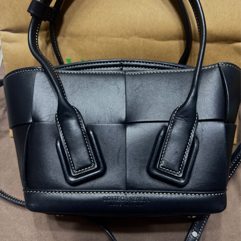 bottega veneta arco mini 葆蝶家 bv arco mini 黑色白線-12