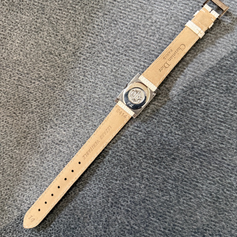 Dior 石英錶  型號：D60-109-1