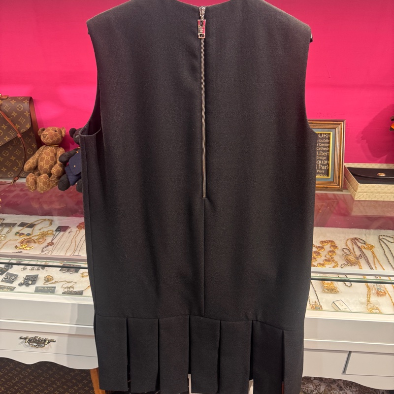 Lv 全新黑洋裝/王吉娜古董精品-5