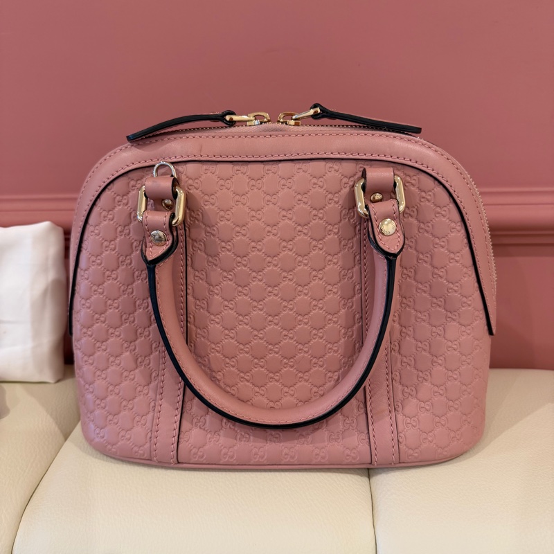 古馳Gucci 經典滿版壓紋全皮兩用貝殼包（柔瑰粉/藕粉色）Microguccissima-1