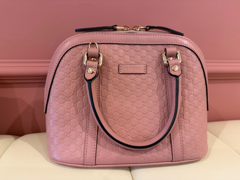 古馳Gucci 經典滿版壓紋全皮兩用貝殼包（柔瑰粉/藕粉色）Microguccissima-5