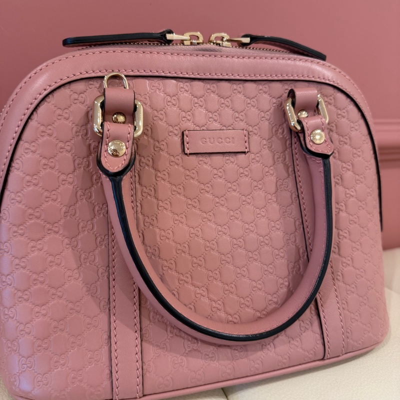 古馳Gucci 經典滿版壓紋全皮兩用貝殼包（柔瑰粉/藕粉色）Microguccissima-25